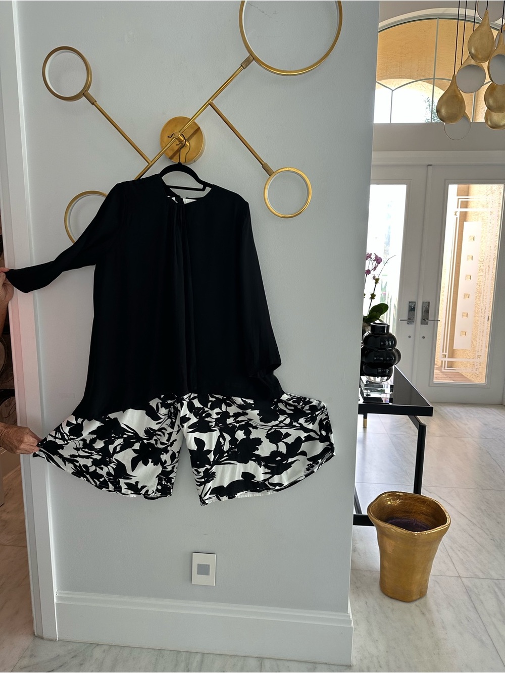 Elegant Black Draped Women's Blouse - Picture 12 of 12